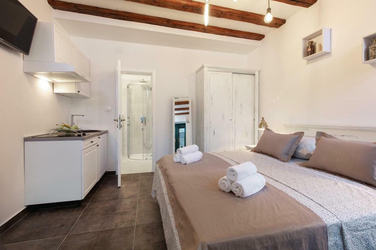 Studio Apartments Insula 스플리트 외부 사진