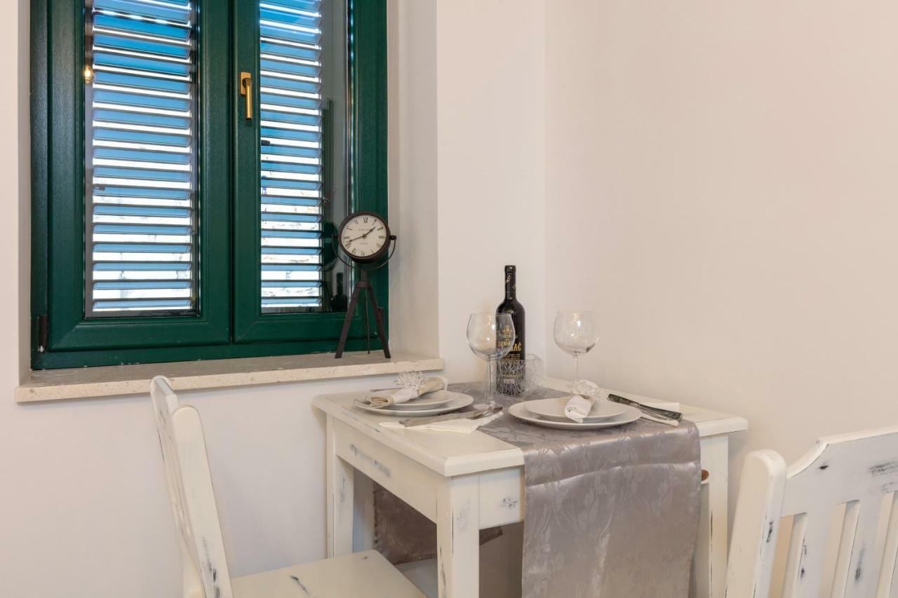 Studio Apartments Insula 스플리트 외부 사진